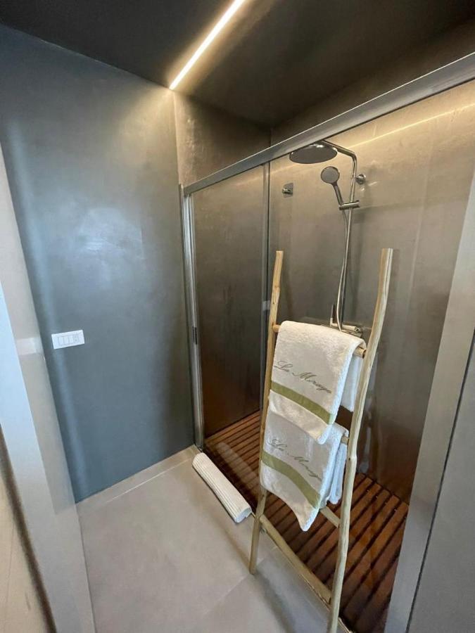La Mirage Apartment Desenzano del Garda Luaran gambar